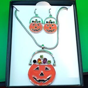 LILIE&WHITE Ghost Pendant & Earrings‎ Sets Halloween New In Box